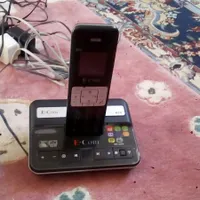 چهار عدد تلفن