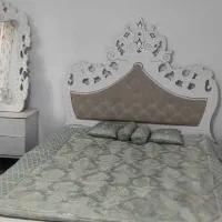 تخت دونفره