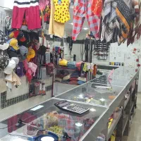 فروش دکور و ویترین فروشگاه