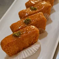 کیک باقلوا و شکلاتی