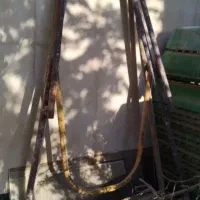 فروش چکمه کار و پیچ دستی و پایه بالابر و فرغون|کیف، کفش، کمربند|کرج, باغستان|دیوار