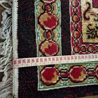 قالیچه یک در یک ونیم|فرش|نیشابور, بلوار گلها|دیوار