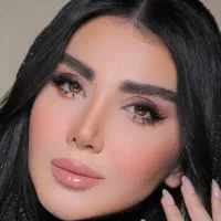 گریم و میکاپ تخصصی عروس و همراهی