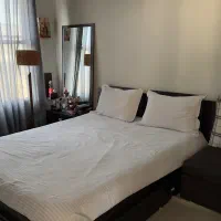 تخت دو نفره تمام MDF در حد نو -۴کشو دارد