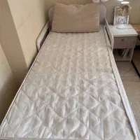 تخت یک نفره نوجوان با پا تختی کشو دار|تخت و سرویس خواب|سیرجان, |دیوار