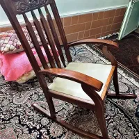 صندلی راک گهواره ای