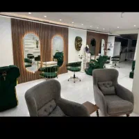 استخدام پرسنل ناخنکار|استخدام درمانی، زیبایی، بهداشتی|یزد, |دیوار