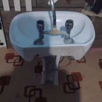 یک عدد روشویی بزرگ درحد نو