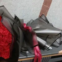 گل قرمز|گل مصنوعی|همدان, |دیوار