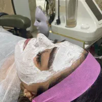 مدل خانم برای فشیال صورت ( آزادگان)