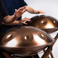 آموزش پیانو گیتار دف هنگدرام تنبک ویولن سنتور تار