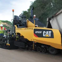 اجاره دهنده اکیپ پخش آسفالت به سراسر کشور