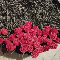 باکس بزرگ کادو و گل بیش از ۳۰ گل رُز مصنوعی ۱۷×۶۱|صنایع دستی و سایر لوازم تزئینی|تهران, زعفرانیه|دیوار