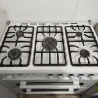 اجاق گاز طرح فر پنج شعله سفید|اجاق گاز و لوازم برقی پخت‌وپز|گلبهار, شهر جدید گلبهار|دیوار