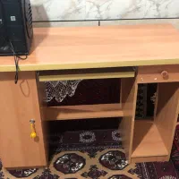 میز کامپیوتر و صندلی در حد نو