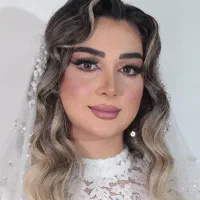 میکاپ عروس و همراه با تخفیف ویژه تا آخر ماه