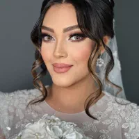 میکاپ و شینیون عروس و عقدی با ۵۰درصد اف