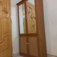 جاکفشی و جالباسی