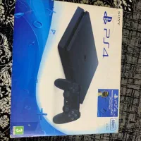 ps4slim (جفت دسته اصلی ) درحد اکبند کمکارکرد