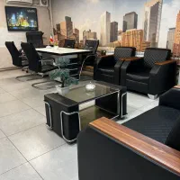 استخدام محدود نیروی کار با حقوق بالا