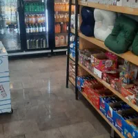 ۲نفرفروشنده شیفب شب فوری نیازمندیم