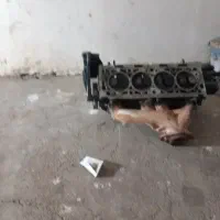 سرسلندر پژو ۴۰۵ یا پارس