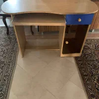 میز تحریر و کامپیوتر رایگان