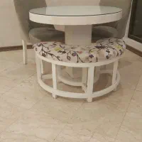 میز گرد چهار نفره آشپزخانه بسیار تمیز و شیک  کم جا|میز و صندلی غذاخوری|تهران, شمس‌آباد|دیوار