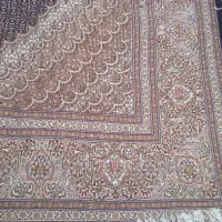 فرش دستبافت ۹ متری