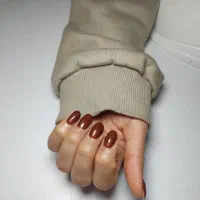 کاشت ناخن - فقط هزینه مواد - جهت تکمیل آلبوم کاری