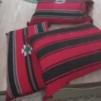 پشتی دست باف