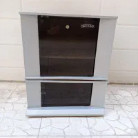 زیر تلویزیونی چرخدار