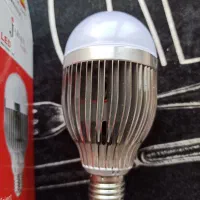 لامپ رشد گیاه  220وات (فول اسپکتروم)