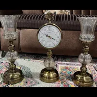 ساعت و شمعدان