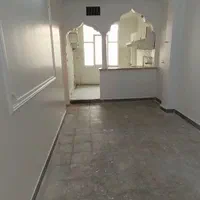 فروش آپارتمان ۴۰ متری ۱ خوابه طبقه ۳
