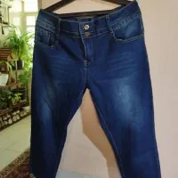 تعدادی لباس شلوار ،مانتو ،شومیز ،شومیز دوتیکه