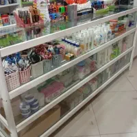 ویترین مغازه