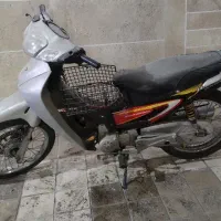 موتور سیکلت جترو نقره ای