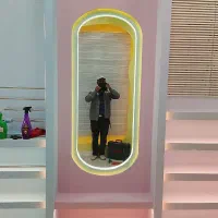 برقکار  برقکاری . کاشمر