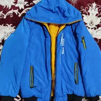 کاپشن|لباس|مشکیندشت, |دیوار