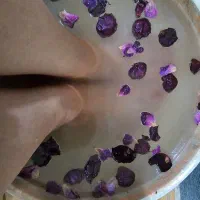 پدیکور و پدیژل