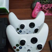 Xbox series s  همراه با یک هارد یک ترابایت|کنسول، بازی ویدئویی و آنلاین|اصفهان, بهارستان|دیوار