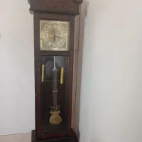 ساعت ایستاده چوبی