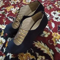 کفش مجلسی|کیف، کفش، کمربند|زابل, |دیوار