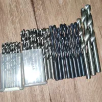 تعدادی مته آهن اصلی