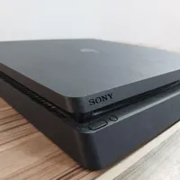 PlayStation4 slim