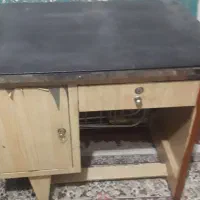 میزتحریر فلزی دارای کشو وکمد|میز تحریر و کامپیوتر|مشهد, ادیب نیشابوری (شهرک غرب)|دیوار