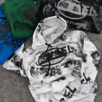 سیوشرت کلاه دار|لباس|بندر گناوه, |دیوار