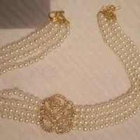 مدال گردنی مروارید