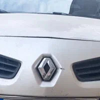 جلو پنجره مگان